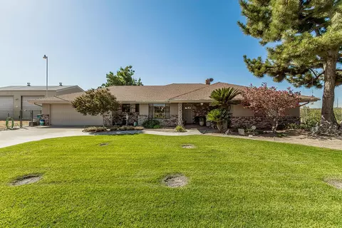 2680 W Malaga Ave, Fresno, CA 93706