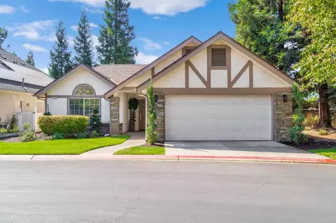2997 W Wellington Ln, Fresno, CA 93711