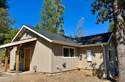 38295 Cressman Rd, Shaver Lake, CA 93664