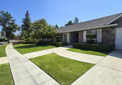 3279 W Magill Ave, Fresno, CA 93711