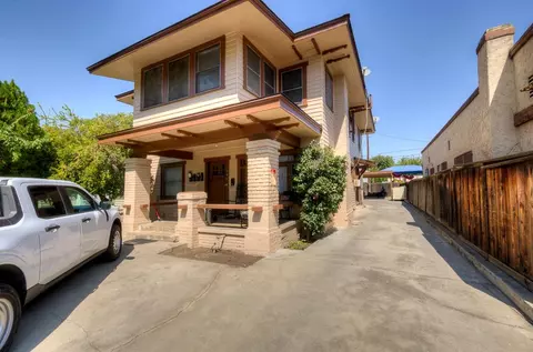743 E Weldon Ave, Fresno, CA 93704