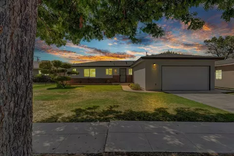 3445 N 9th St, Fresno, CA 93726