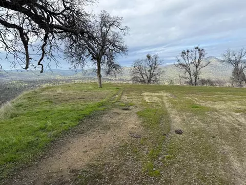 8 810, Raymond, CA 93653 photo 3