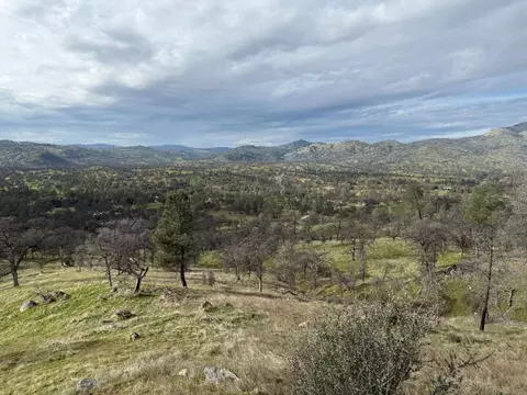9 Rd 810, Raymond, CA 93653