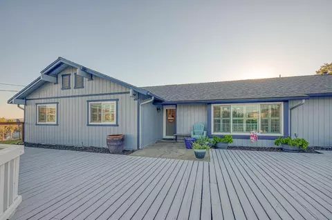 30782 Titan Dr, Coarsegold, CA 93614