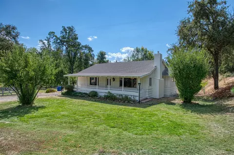 33023 Willow Creek Dr, North Fork, CA 93643