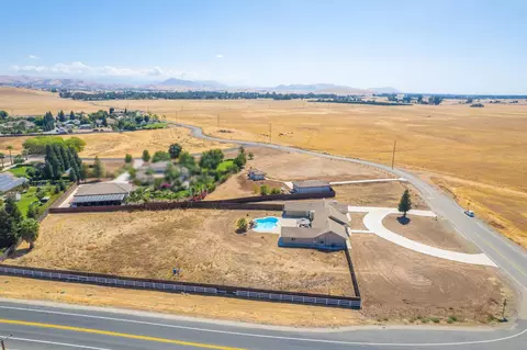 View/Area - 12096 E Shepherd Ave, Clovis, CA 93619 photo 4 of 10
