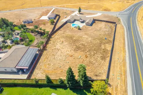 View/Area - 12096 E Shepherd Ave, Clovis, CA 93619 photo 6 of 10