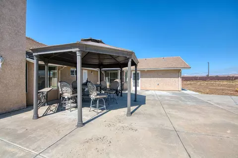 Exterior - 12096 E Shepherd Ave, Clovis, CA 93619 photo 2 of 4