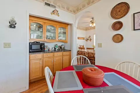 Dining - 35670 Road 603, Madera, CA 93638 photo 2 of 4