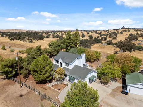 View/Area - 35670 Road 603, Madera, CA 93638 photo 5 of 19