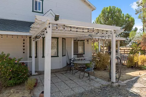 Exterior - 35670 Road 603, Madera, CA 93638 photo 8 of 17