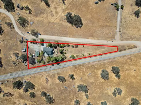 View/Area - 35670 Road 603, Madera, CA 93638 photo 4 of 19