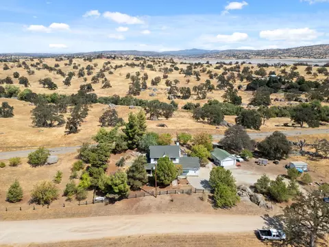 View/Area - 35670 Road 603, Madera, CA 93638 photo 9 of 19