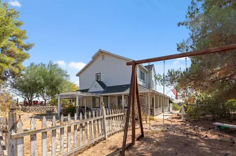 Exterior - 35670 Road 603, Madera, CA 93638 photo 5 of 17