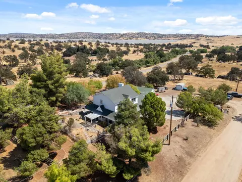 View/Area - 35670 Road 603, Madera, CA 93638 photo 7 of 19