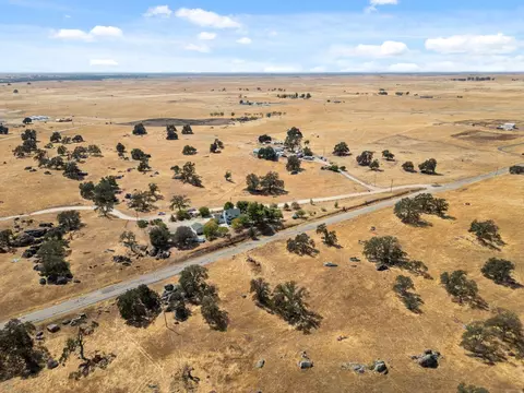 View/Area - 35670 Road 603, Madera, CA 93638 photo 15 of 19