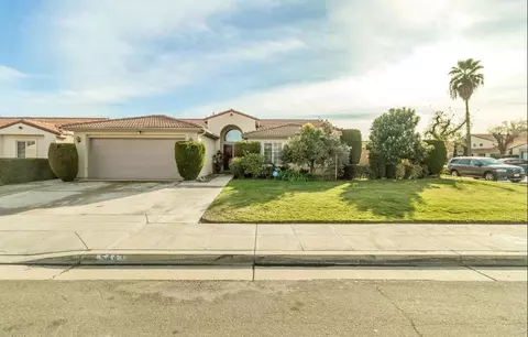 5443 W Flint Way, Fresno, CA 93722