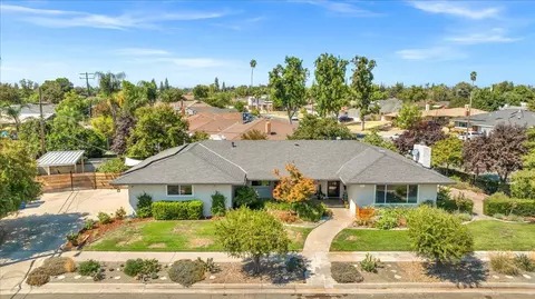 2839 N Delno Ave, Fresno, CA 93705