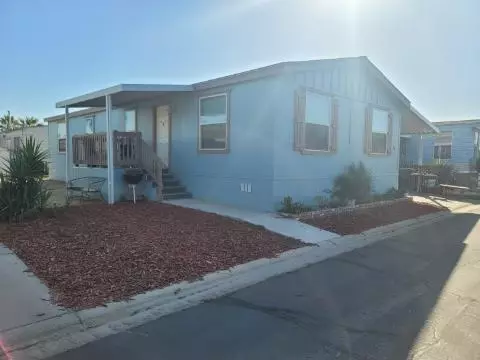 2575 S Willow Ave #164, Fresno, CA 93725
