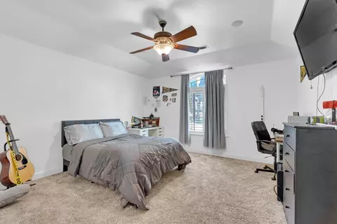 Bedroom - 3139 Hampton Dr, Madera, CA 93637 photo 3 of 3