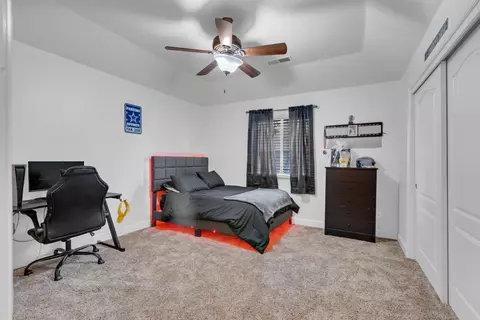 Bedroom - 3139 Hampton Dr, Madera, CA 93637 photo 1 of 3