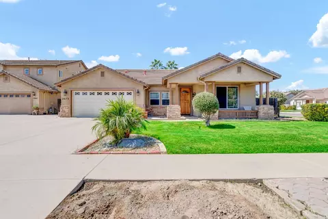 2673 Clarete St, Tulare, CA 93274