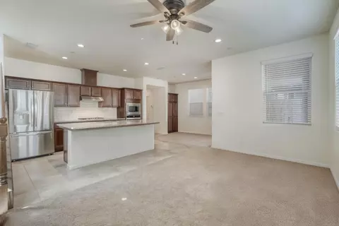 Living - 933 Winchell Way W, Madera, CA 93636 photo 3 of 3
