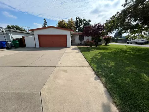 3300 Dakota, Atwater, CA 95301