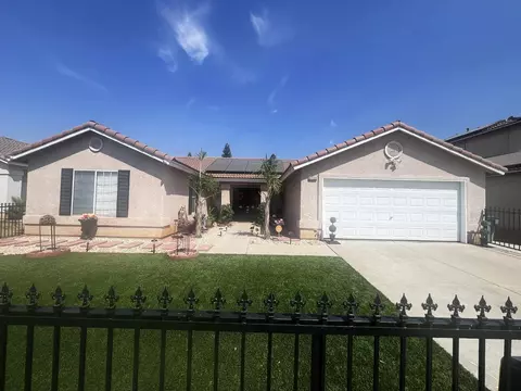6168 W Scott Ave, Fresno, CA 93723