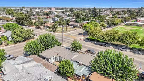 View/Area - 255 J St, Parlier, CA 93648 photo 5 of 14