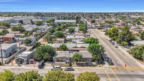 View/Area - 255 J St, Parlier, CA 93648 photo 9 of 14
