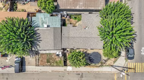 View/Area - 255 J St, Parlier, CA 93648 photo 4 of 14