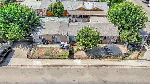 View/Area - 255 J St, Parlier, CA 93648 photo 10 of 14