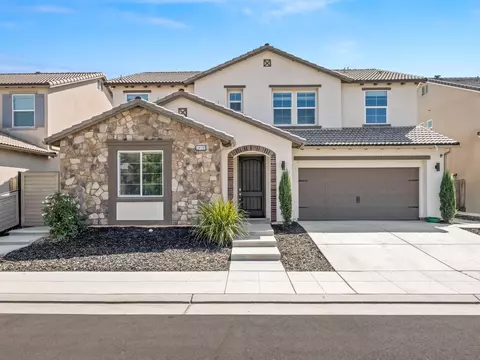 3438 Lincoln Ave, Clovis, CA 93619