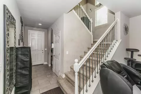 Entry Way - 3549 Taylor Ln, Clovis, CA 93619 photo 1 of 1
