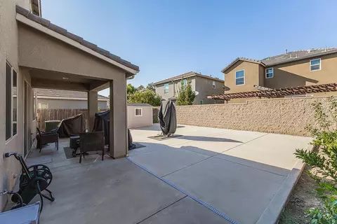 Exterior - 3549 Taylor Ln, Clovis, CA 93619 photo 2 of 6