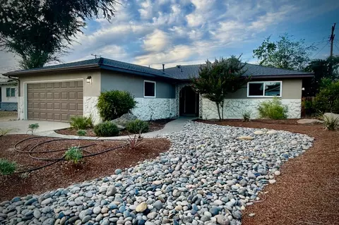 3885 E Gettysburg Ave, Fresno, CA 93726
