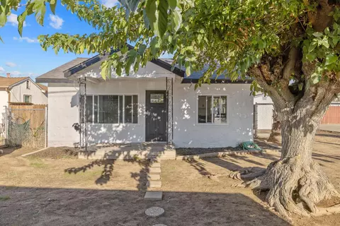 1226 N Rowell Ave, Fresno, CA 93703