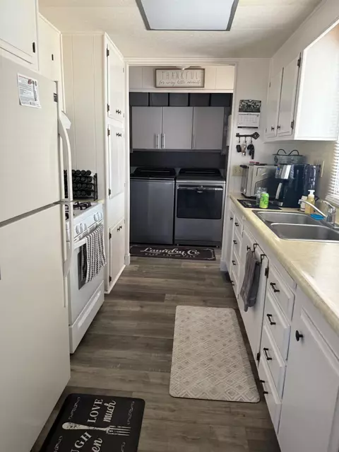 1500 W Villa Ave N #107, Clovis, CA 93612 photo 8