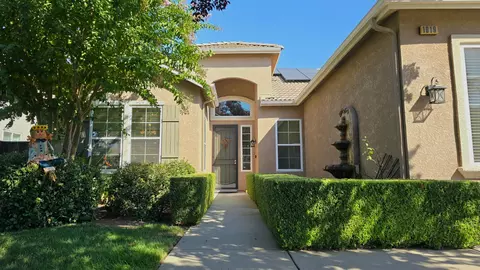 1919 Megan Ave, Clovis, CA 93611 photo 1
