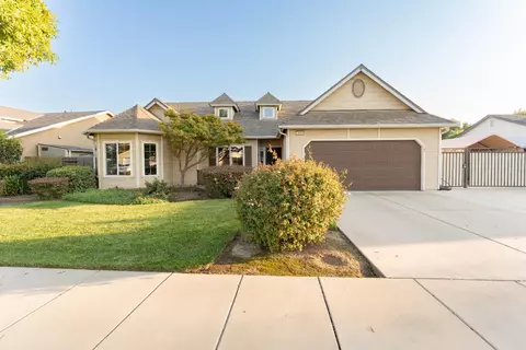3103 W Wren Ave, Visalia, CA 93291