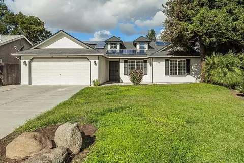 5908 W Fremont Ave, Fresno, CA 93722