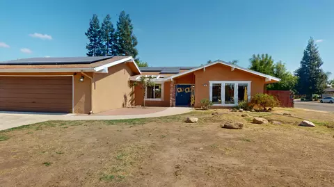 188 Lyon, Sanger, CA 93657