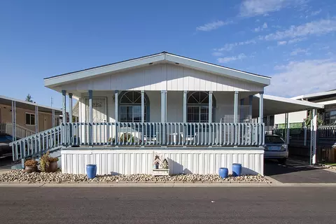 221 W Herndon Ave #130, Fresno, CA 93650