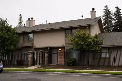 4676 E Alamos Ave #134, Fresno, CA 93726
