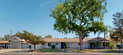 17841 Rodeo Dr, Madera, CA 93638