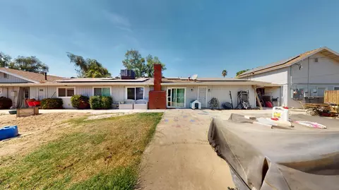Exterior - 17841 Rodeo Dr, Madera, CA 93638 photo 2 of 6
