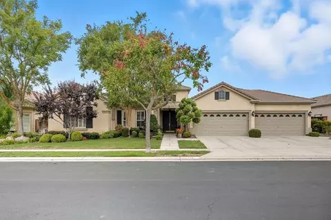 655 Heritage Ave, Clovis, CA 93619