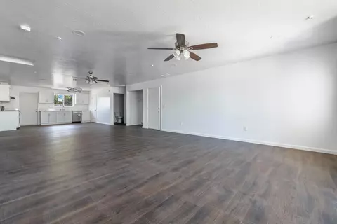 Living - 1312 Carrey Ave, Madera, CA 93638 photo 3 of 8